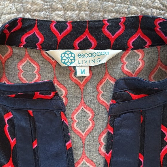 Escapade Beach Cover Up - Picture 2 of 7